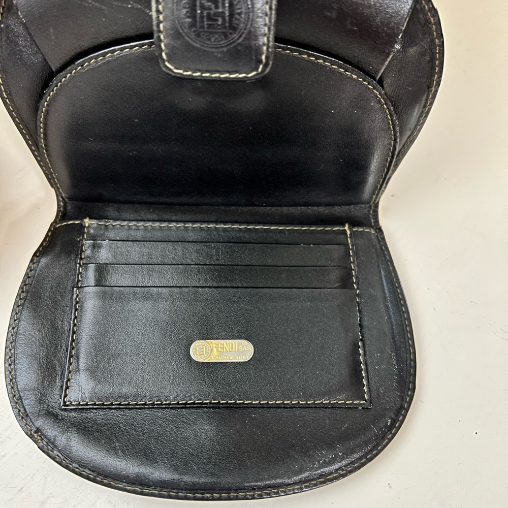 Fendi wallet - Picture 5 of 12